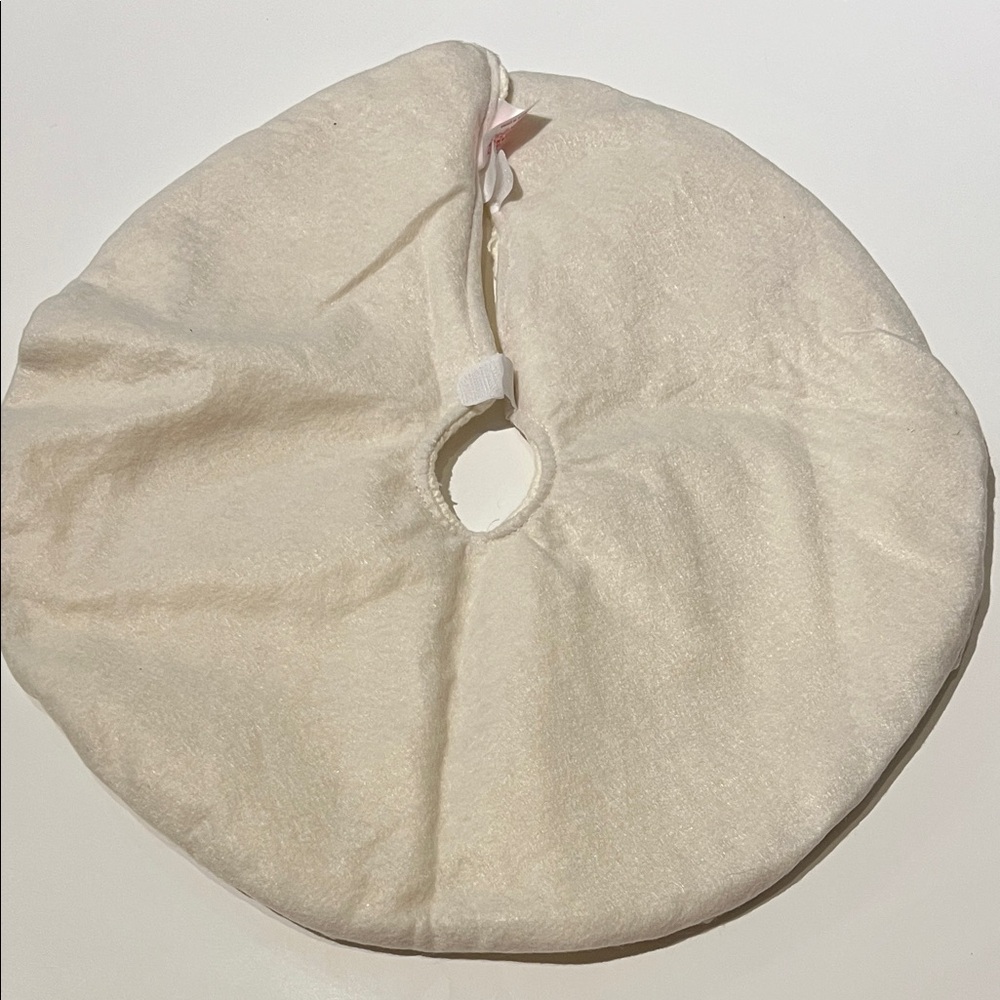 NWT Wondershop at Target Ivory Cable Knit Mini Tree Skirt 18 in dia - Picture 4 of 6